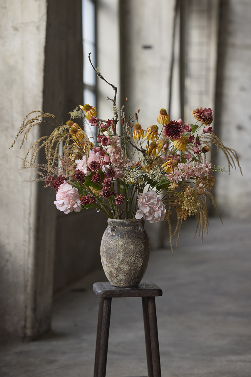 /images/imagebankSeasons/small/Mr Plant AW24/21,3343,4180-82,4537-86,4751-50,4782-71,4787-24,4843-21,4877-35.jpg